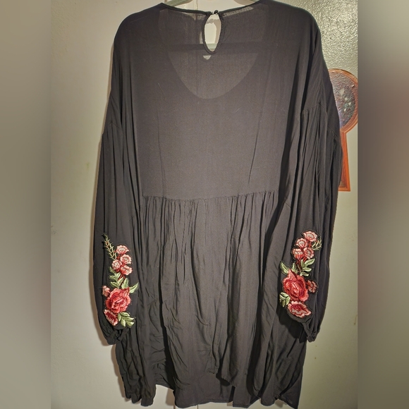 Floral Smock Dress - Picture 3 of 4